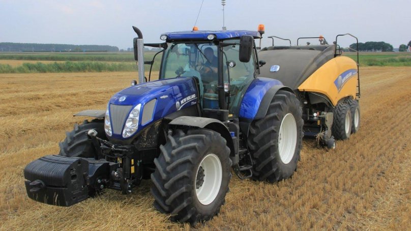 Трактор New Holland t7