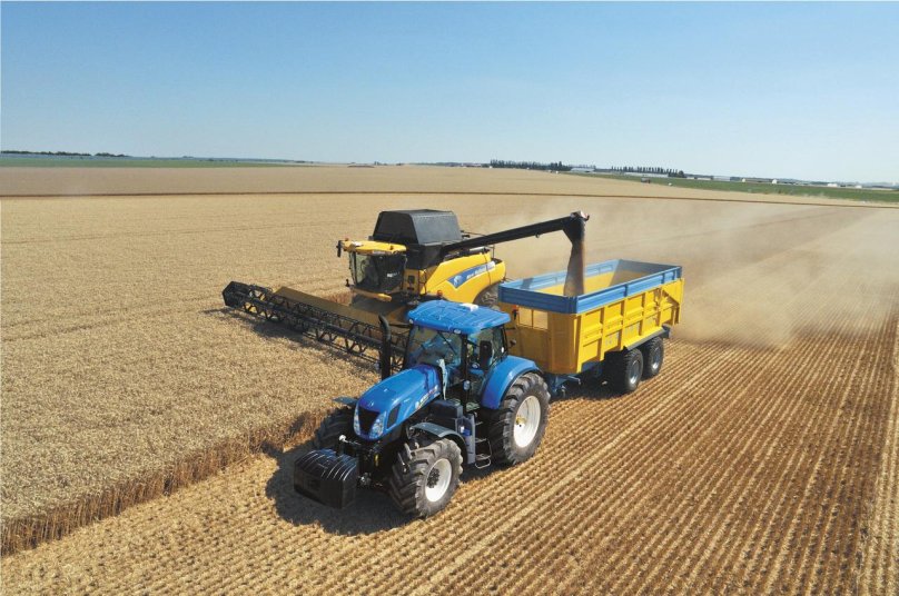 Трактор New Holland t7060