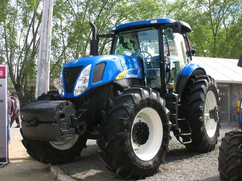 New Holland t7060
