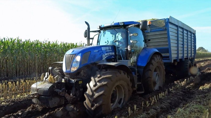New Holland t7.210