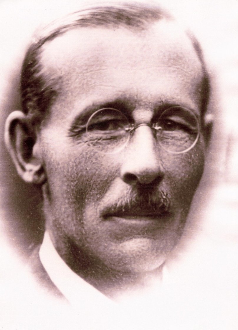 Николай Эрнст