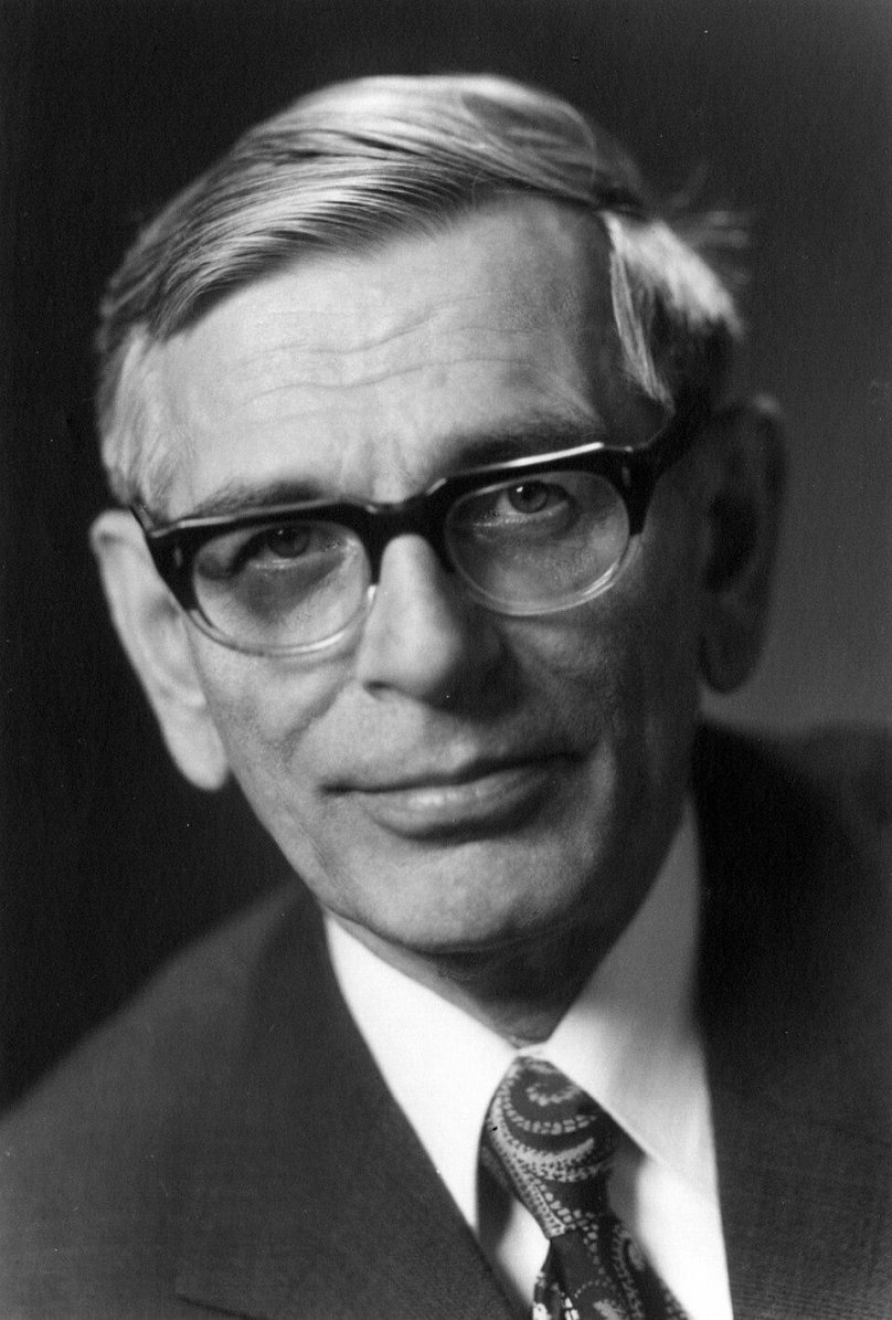 Эрнест Нееф