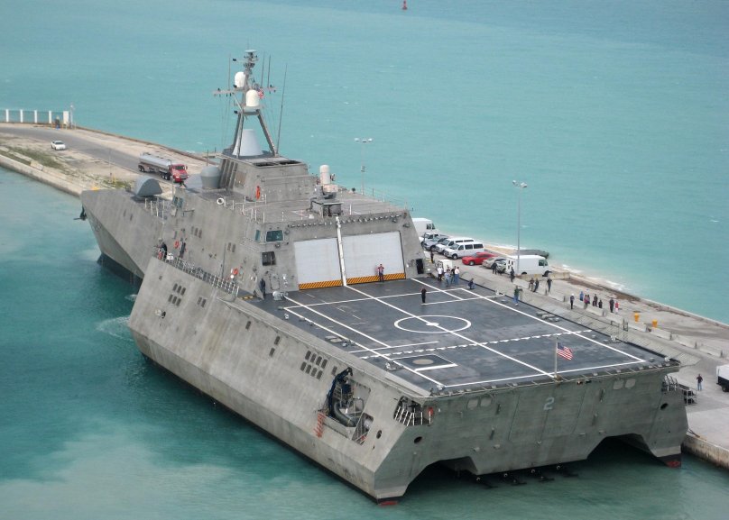 Тримаран USS Independence LCS-2