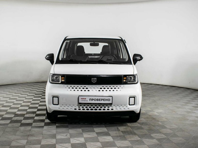 Ниссан куб 2017