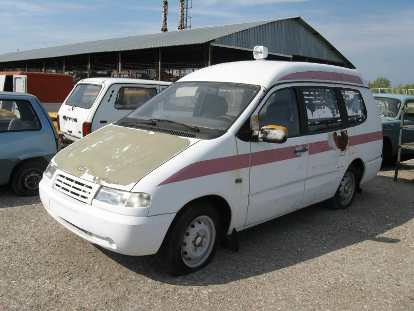 ВАЗ-2120 минивэн