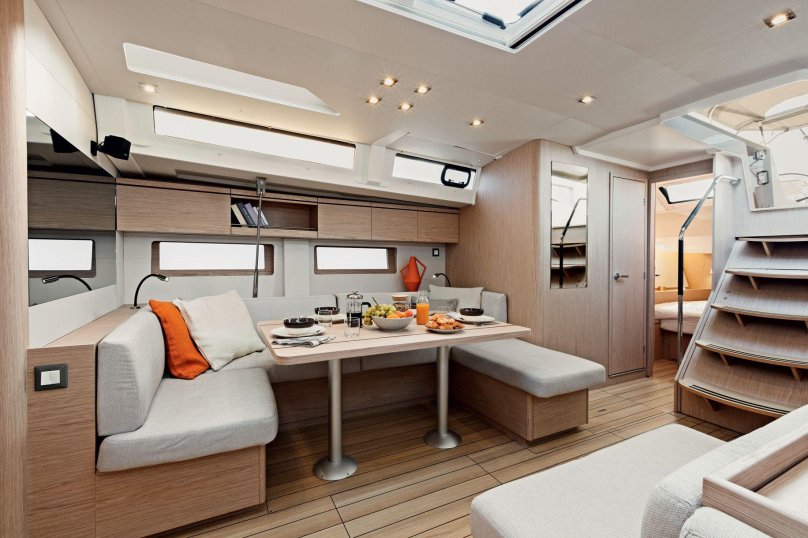 Beneteau oceanis 51.1 план