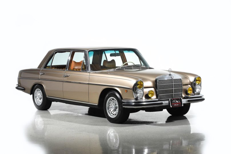 Mercedes Benz 300 sel