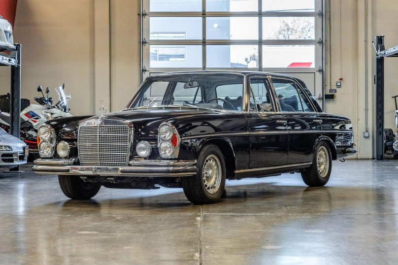 1972 Mercedes-Benz 300 sel 6.3