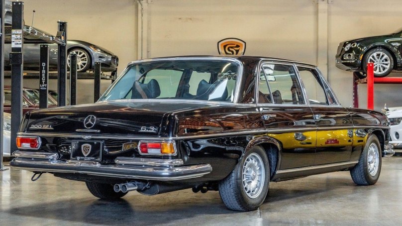 Мерседес 1972