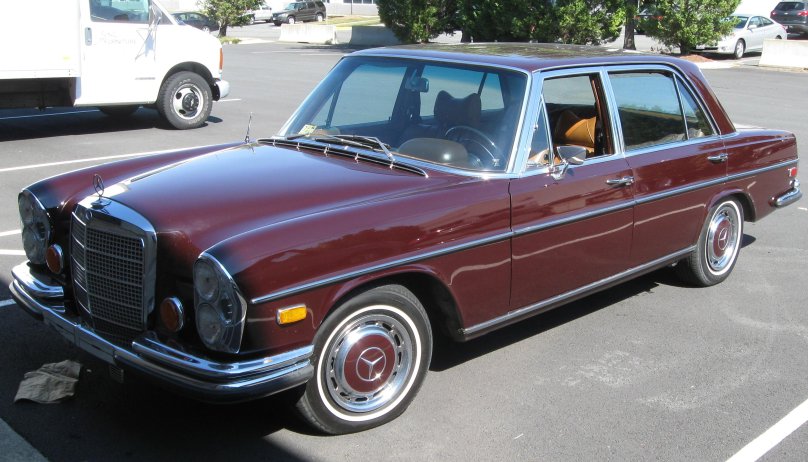 Mercedes Benz w109 300 sel