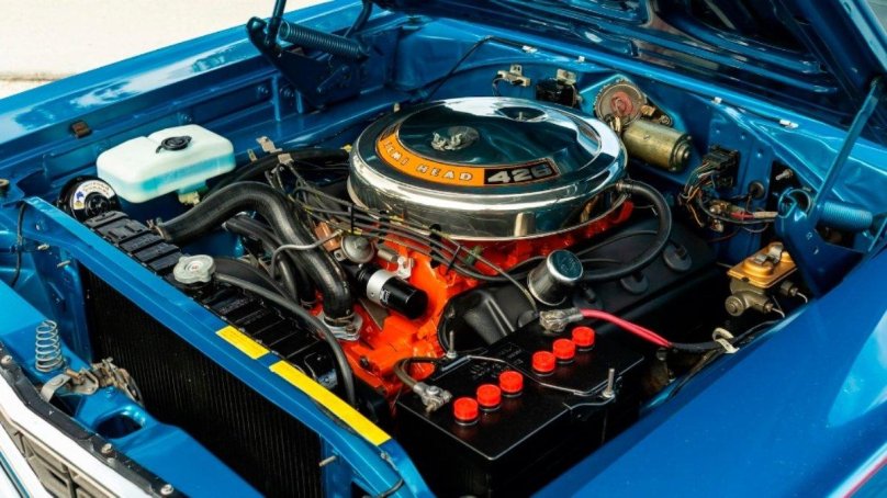 Chrysler RB 426 v8 Hemi