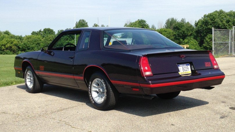 Chevrolet Monte Carlo 1989