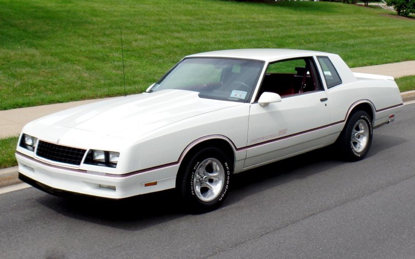 Chevrolet Monte Carlo 1989