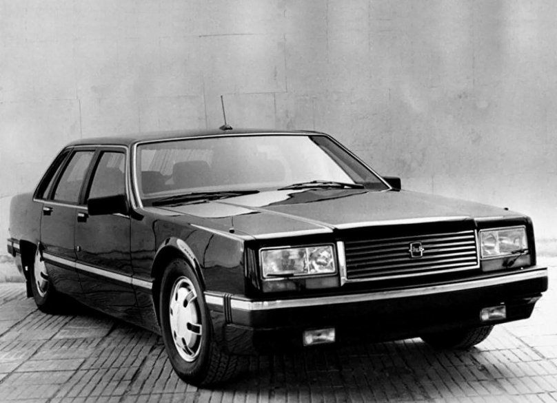 Автомобиль ЗИЛ-4102