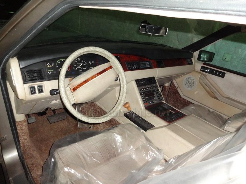 ЗИЛ седан 4102 салон