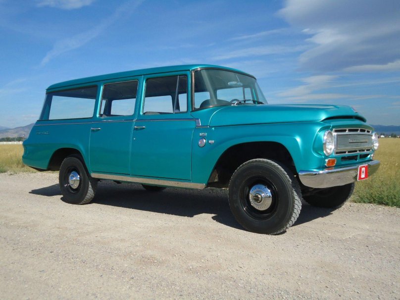 International Harvester Travelall 1968