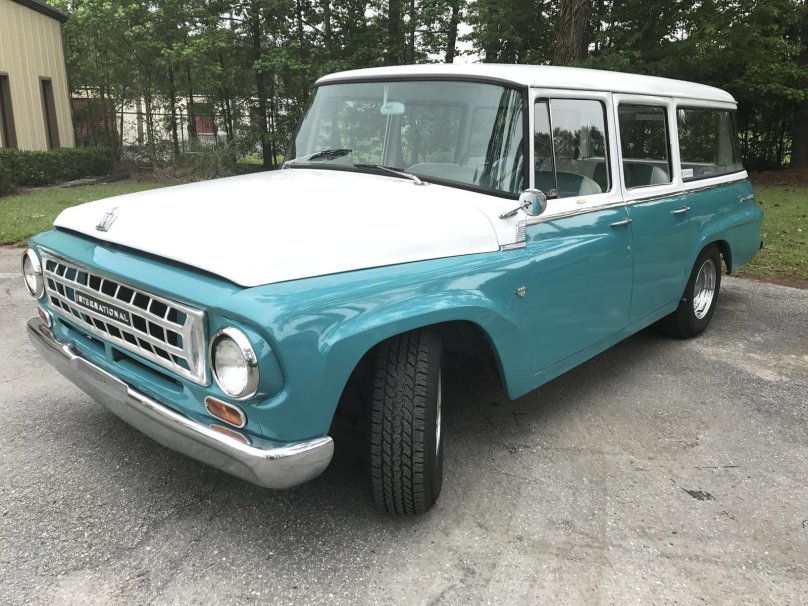 International Harvester Travelall 1968