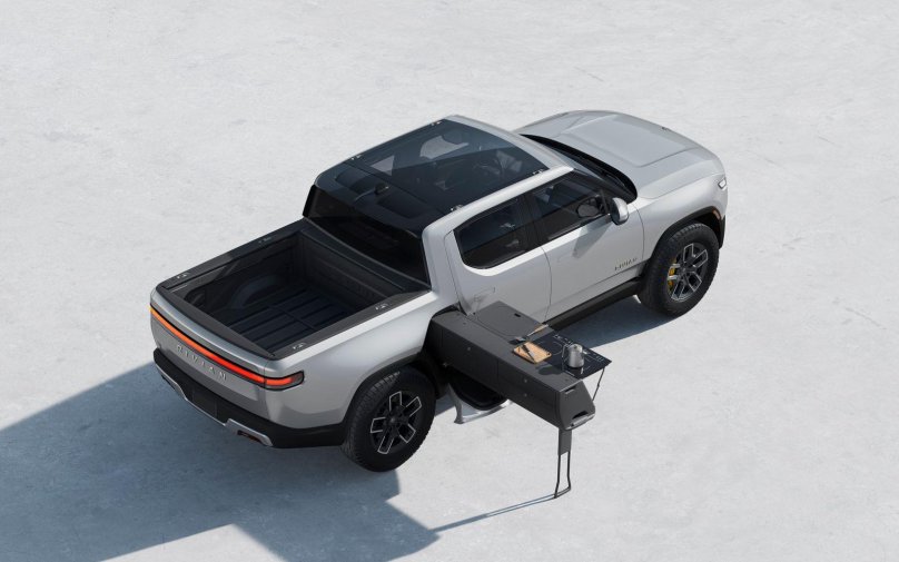Rivian r1t пикап