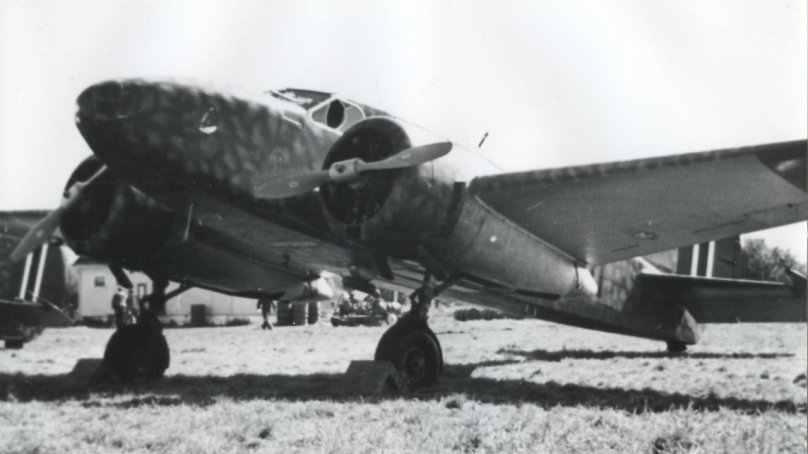 Самолет Caproni CA.310