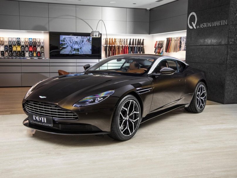 Aston Martin db11 2018