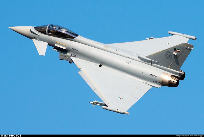 Самолет Еврофайтер Тайфун