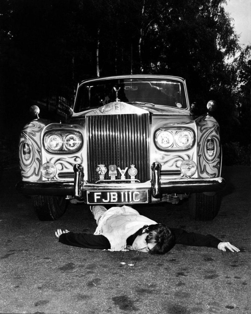 Роллс Ройс Фантом Джона Леннона