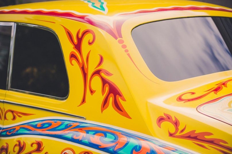 Психоделический Роллс Ройс Джона Леннона