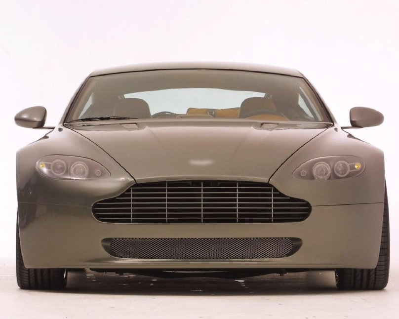 Aston Martin v8 Vantage 2005