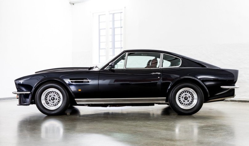 Астон Мартин 1979