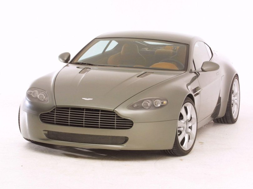 Aston Martin amv8 Vantage