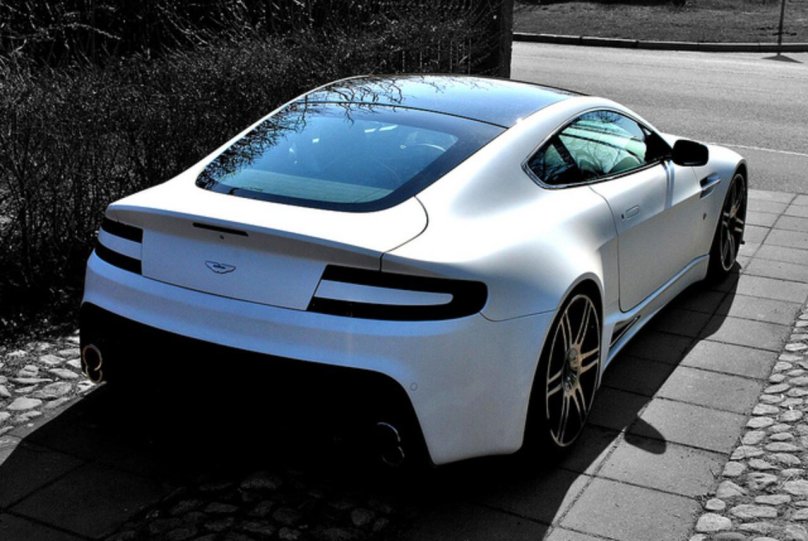 Aston Martin db10 Vantage