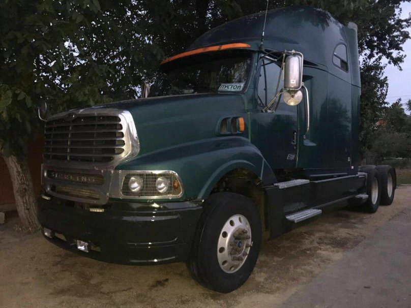 Sterling Truck 9500