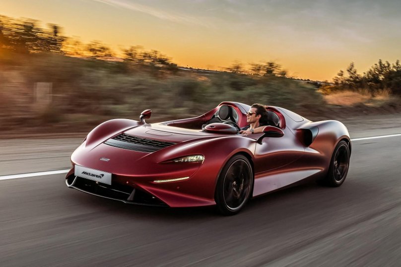 MCLAREN Elva 2021