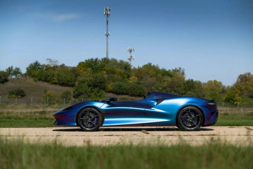 Макларен фирменные цвета