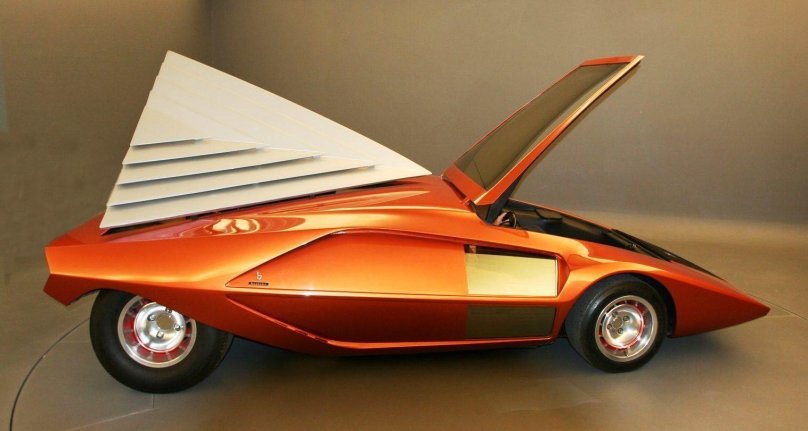 Bertone Lancia Stratos Zero Concept