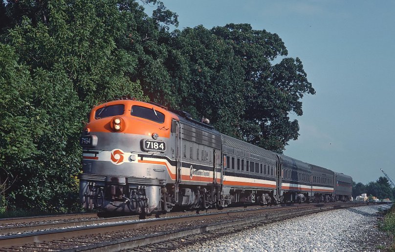 EMD f9 интерьер