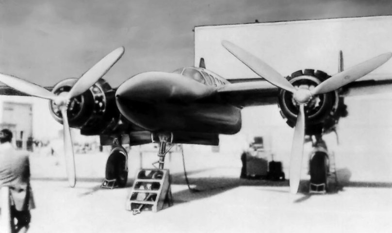 Говард Хьюз XF-11