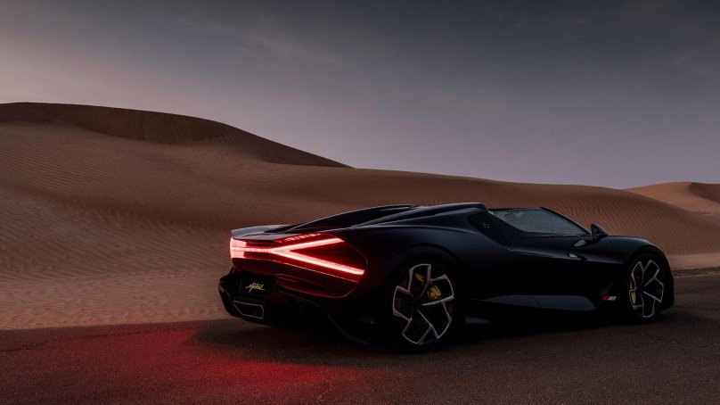 2024 Bugatti w16 Mistral