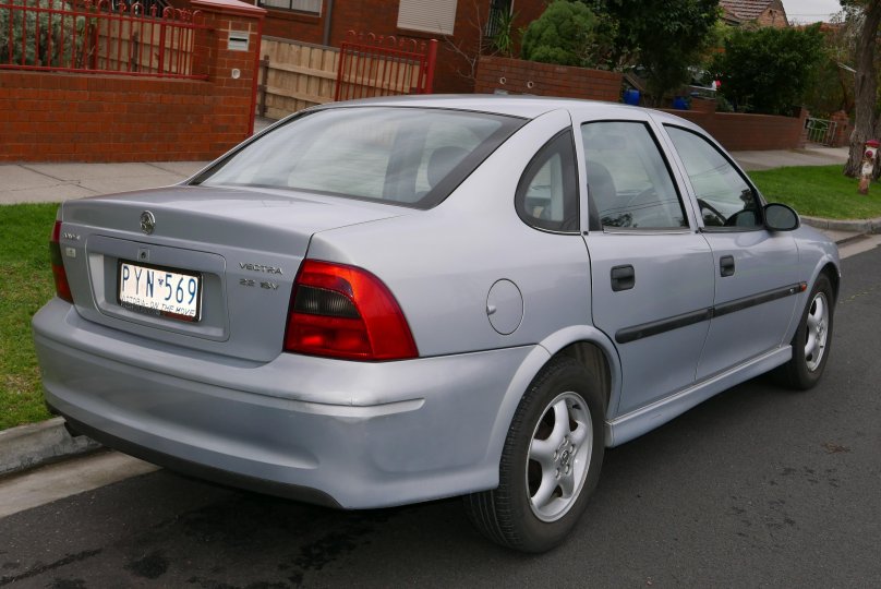 Holden Vectra a