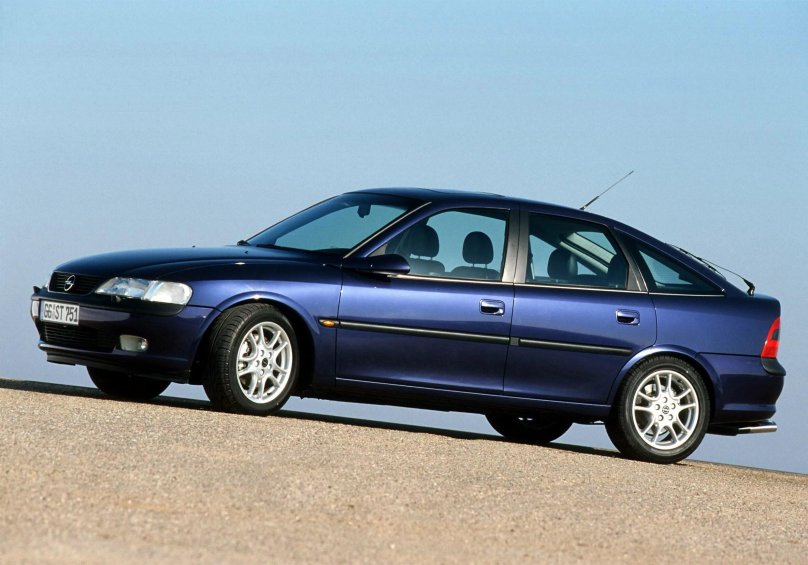 Opel Vectra b хэтчбек 1999