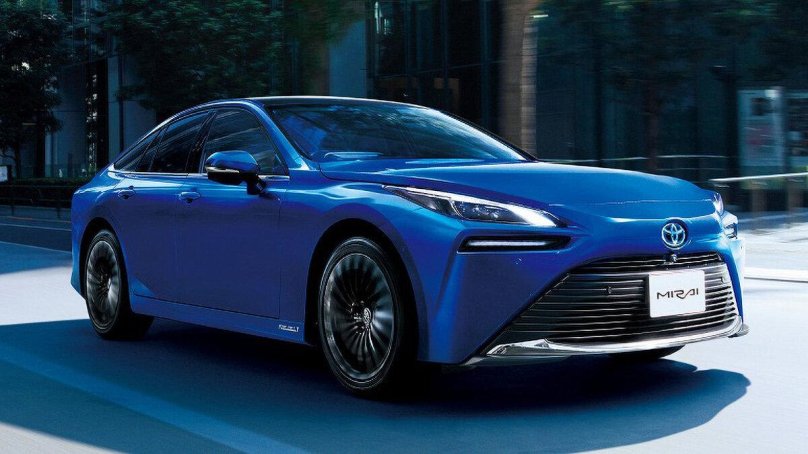 Тойота Мирай 2021