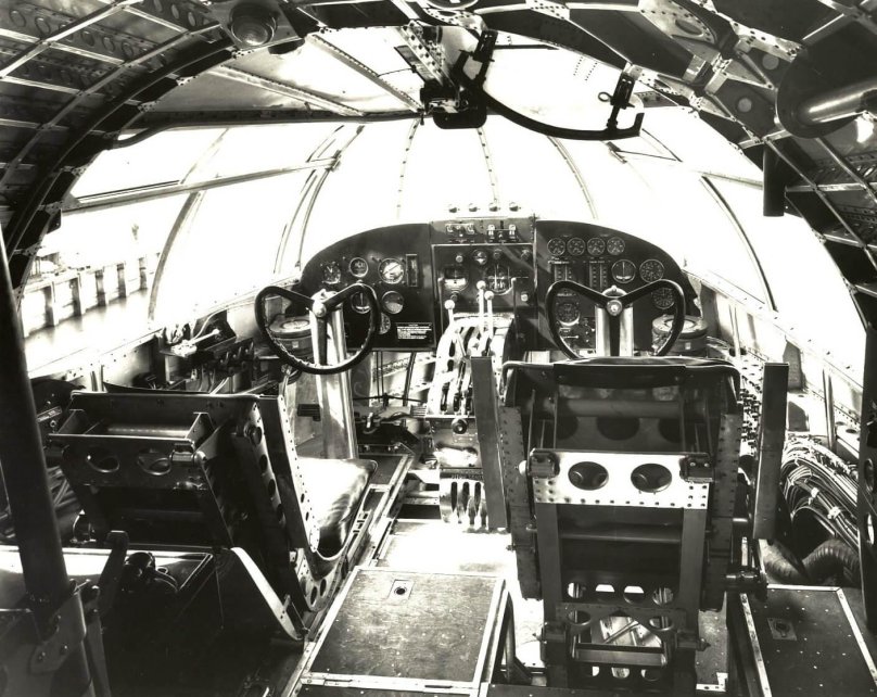 Дорнье 217 кабина