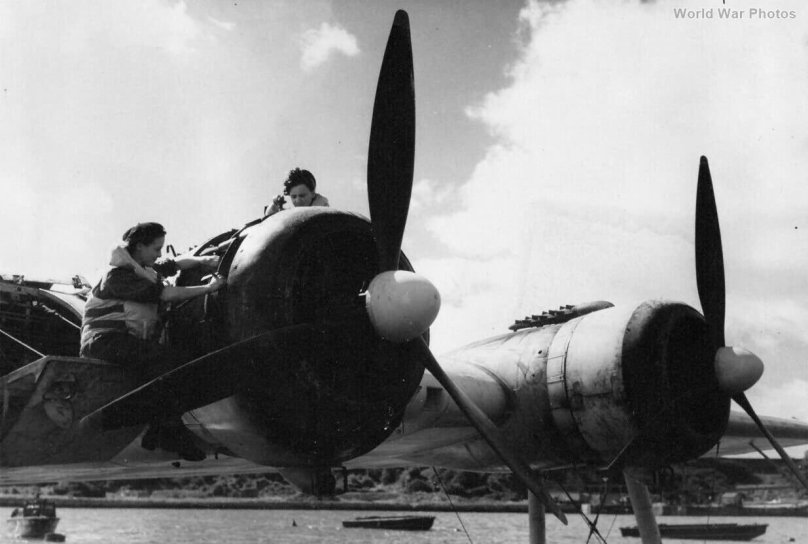 Сандерленд самолет