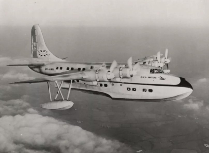 Гидросамолет «Бомбардье-415»