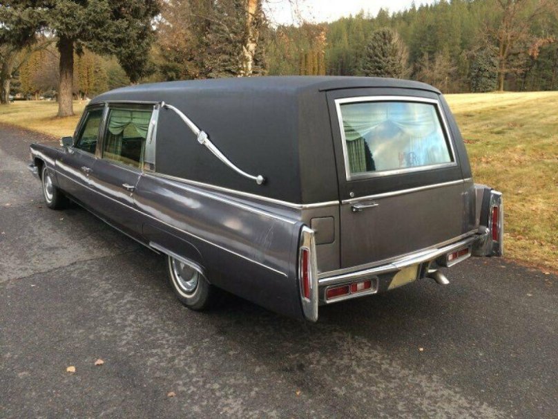 Cadillac Fleetwood 1975