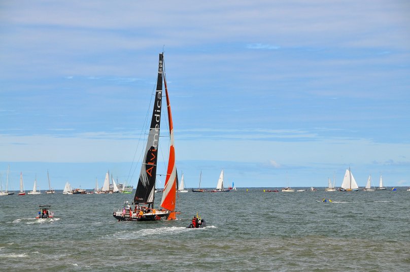 Парусный спорт