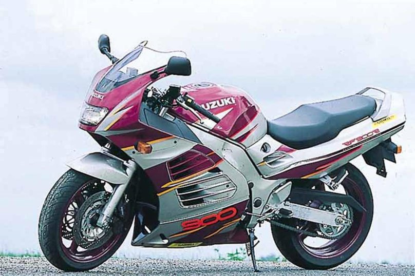 Suzuki rf900r