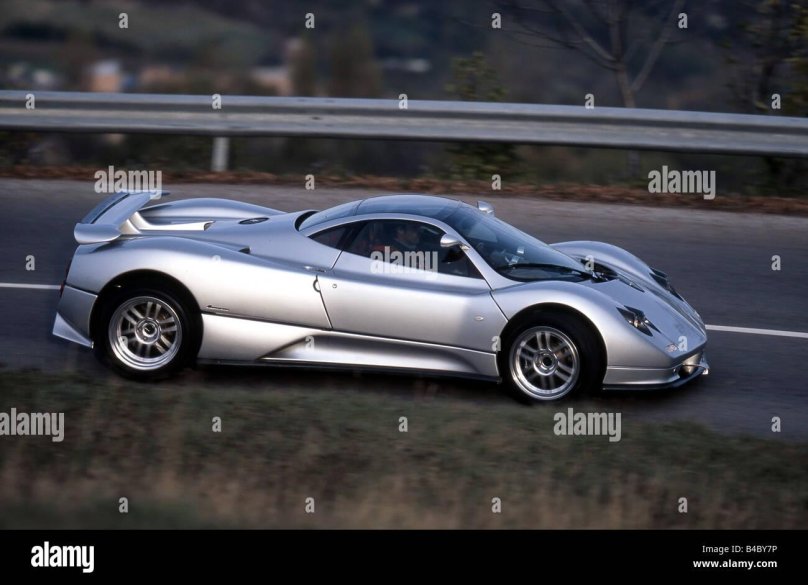 1999 Zonda c12