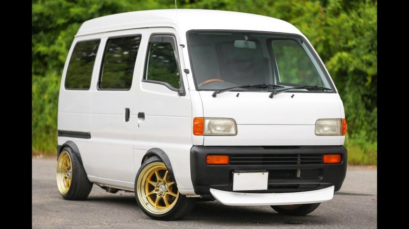 Suzuki every 1990
