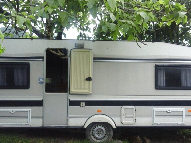 Прицеп дача Hobby Prestige